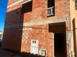 Townhouse for sale in Benlloch - € 90,000 (Ref: 9410142)