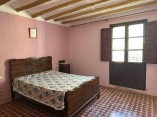 Huis te koop in Torre Endomenech - € 45.000 (Ref: 9410149)