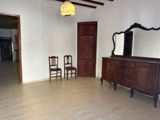 Townhouse for sale in Torre Endoménech - € 45,000 (Ref: 9410149)