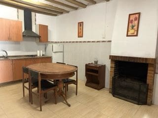 Townhouse for sale in Torre Endoménech - € 45,000 (Ref: 9410149)