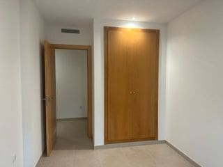 2 bedroom Flat for rent in Cabanes with garage - € 580 (Ref: 9446964)