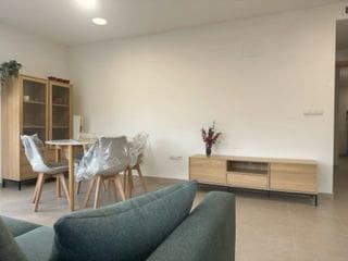 2 bedroom Flat for rent in Cabanes with garage - € 580 (Ref: 9446964)