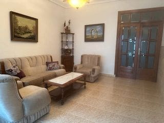 Casa de 6 habitaciones en Cabanes en venta - 165.000 € (Ref: 9471048)