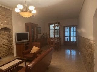 Casa de 6 habitaciones en Cabanes en venta - 165.000 € (Ref: 9471048)
