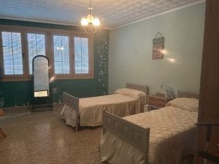 Casa de 6 habitaciones en Cabanes en venta - 165.000 € (Ref: 9471048)