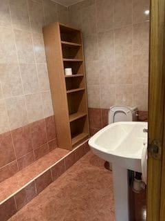Kaupallinen vuokrattavana paikassa Sur, Castelló de la Plana - 900 € (Ref: 9511115)