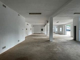 Kommersiell til salgs i Almassora / Almazora - € 180 000 (Ref: 9559083)