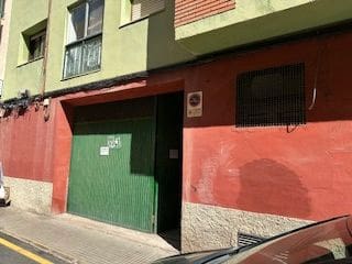 Commercial for rent in Castello de la Plana - € 1,000 (Ref: 9696608)