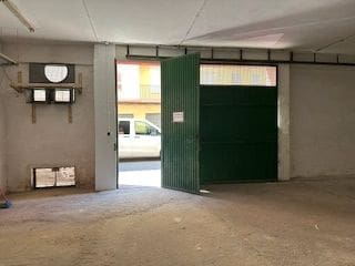 Commercial for rent in Sur, Castelló de la Plana - € 1,000 (Ref: 9696608)