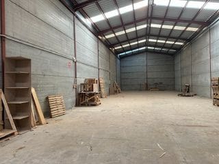 Commercial for rent in Cabanes - € 550 (Ref: 9730526)