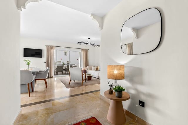 3 bedroom Apartment for sale in Atalaya-Isdabe, Estepona with pool garage - € 698,000 (Ref: 10024675)