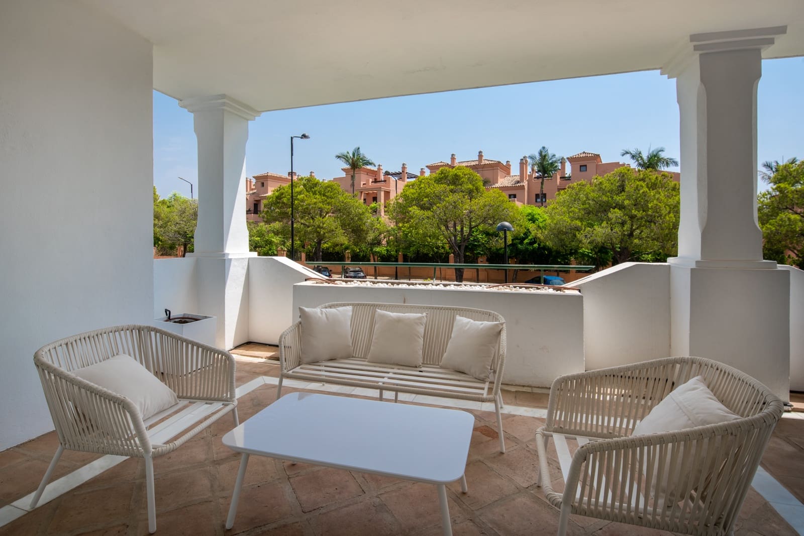 3 Zimmer Apartment zu verkaufen in New Golden Mile mit Pool Garage - 698.000 € (Ref: 10024675)