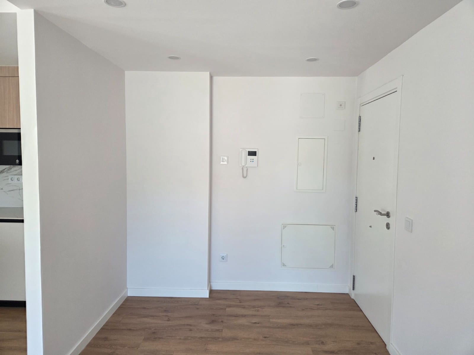 3 slaapkamer Appartement te koop in Estepona met zwembad garage - € 675.000 (Ref: 10024677)