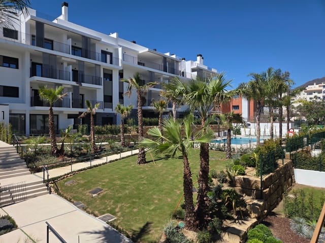 3 Zimmer Apartment zu verkaufen in Huerta Nueva, Estepona mit Pool Garage - 675.000 € (Ref: 10024677)