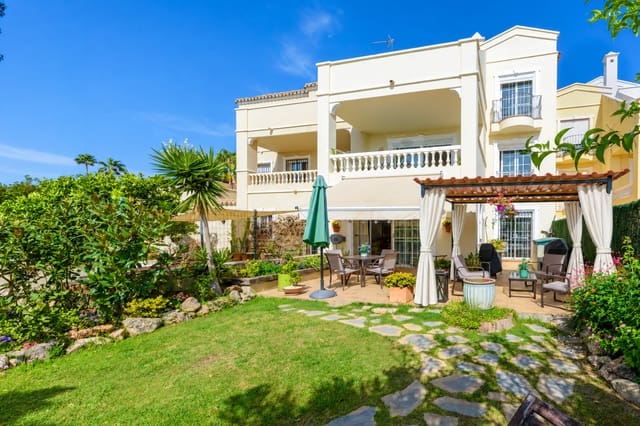 5 Zimmer Haus zu verkaufen in Seghers, Estepona mit Pool Garage - 1.100.000 € (Ref: 10065223)