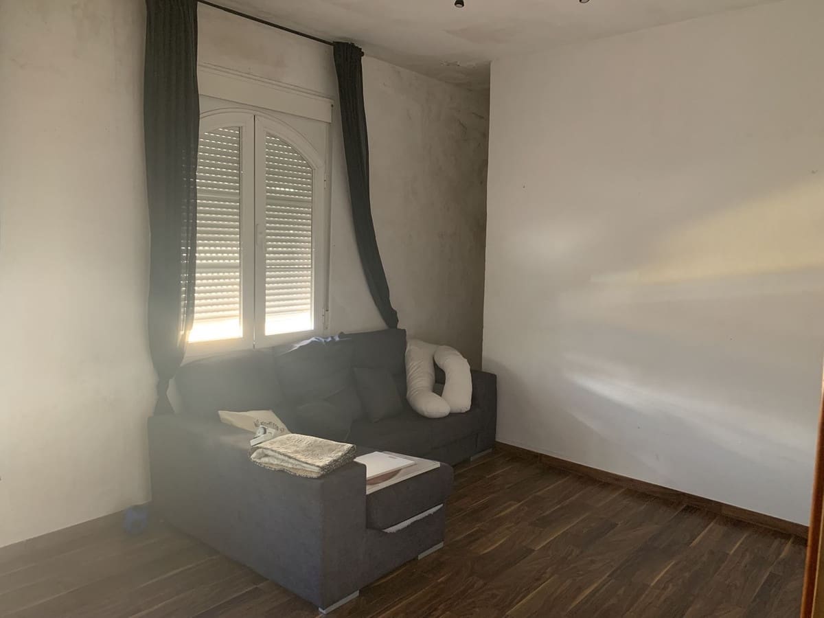 4 sovrum Hus till salu i Estepona med garage - 799 000 € (Ref: 9297536)