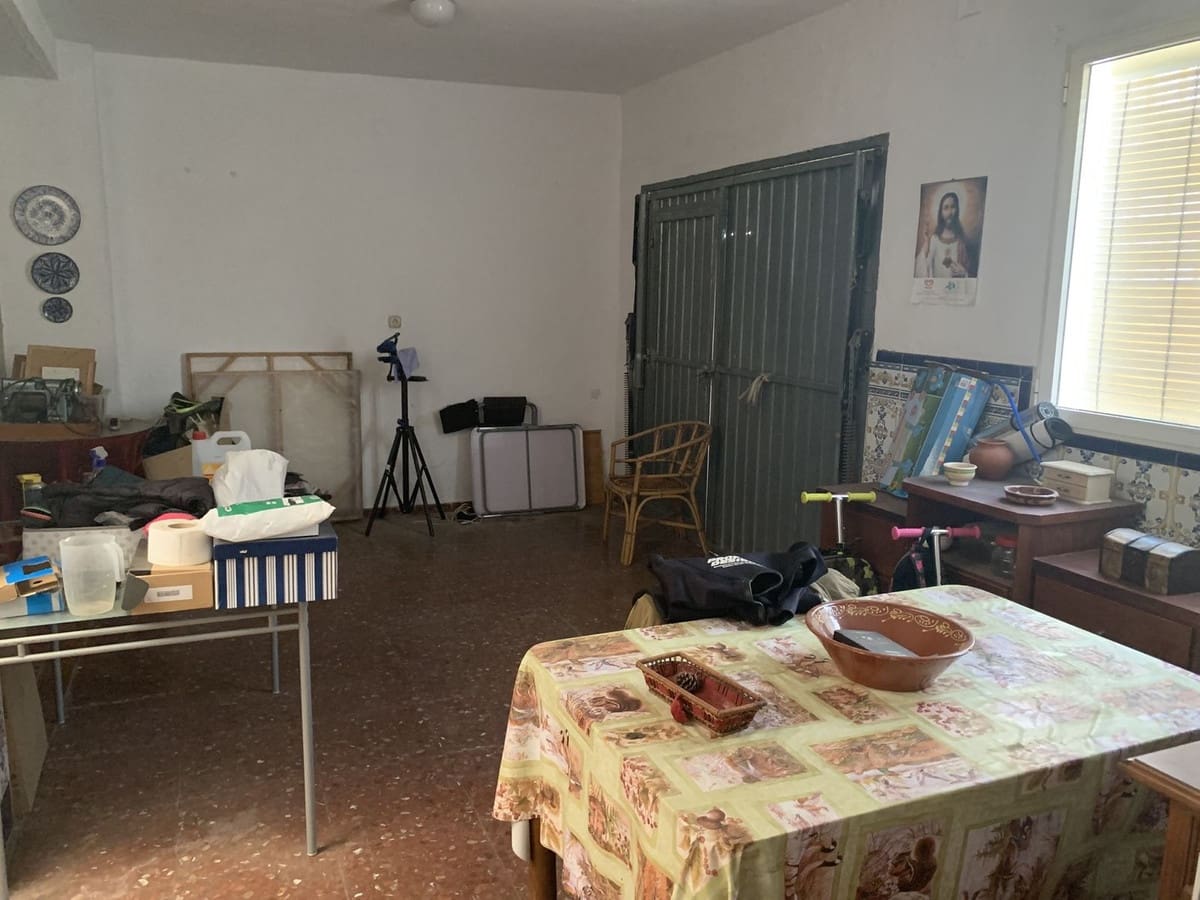 4 sovrum Hus till salu i Estepona med garage - 799 000 € (Ref: 9297536)