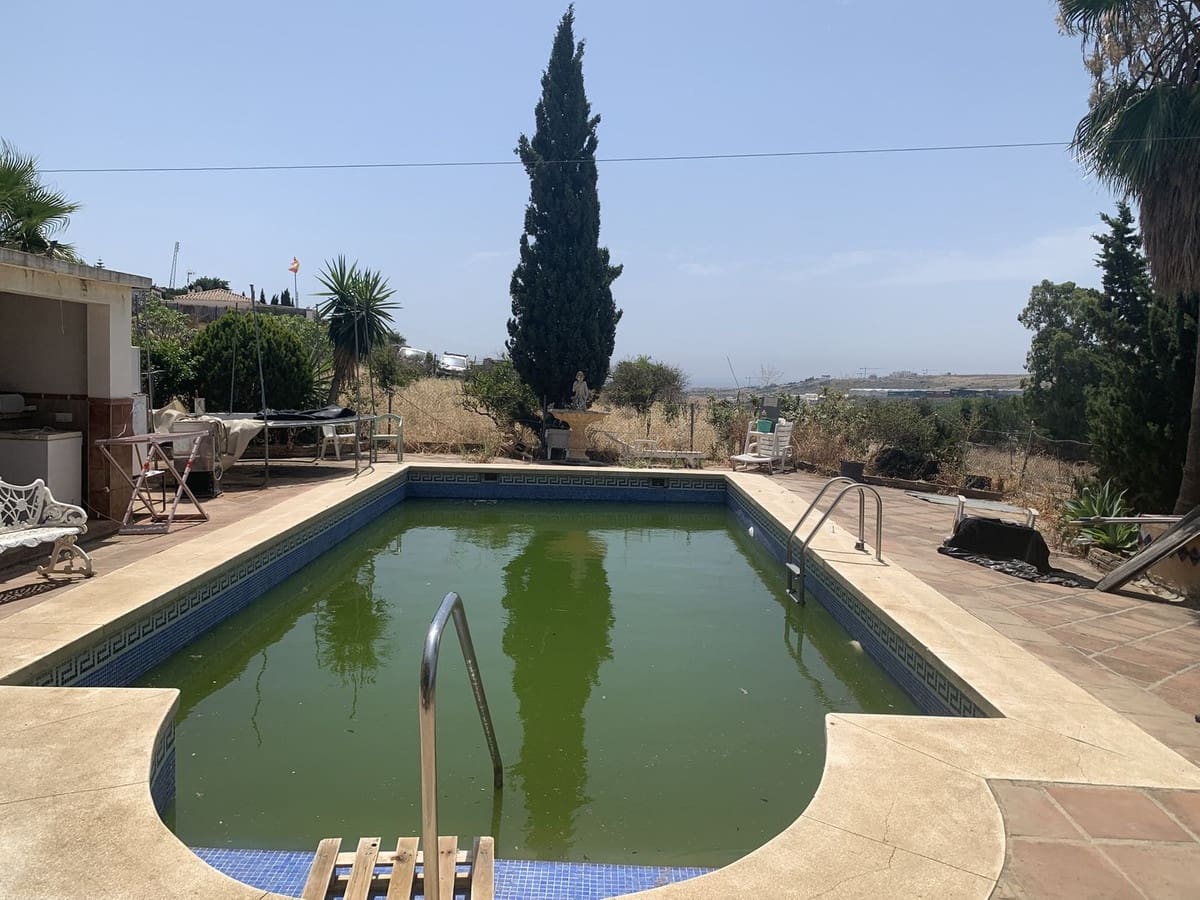 3 quarto Quinta/Casa Rural para venda em Estepona com piscina - 650 000 € (Ref: 9297542)