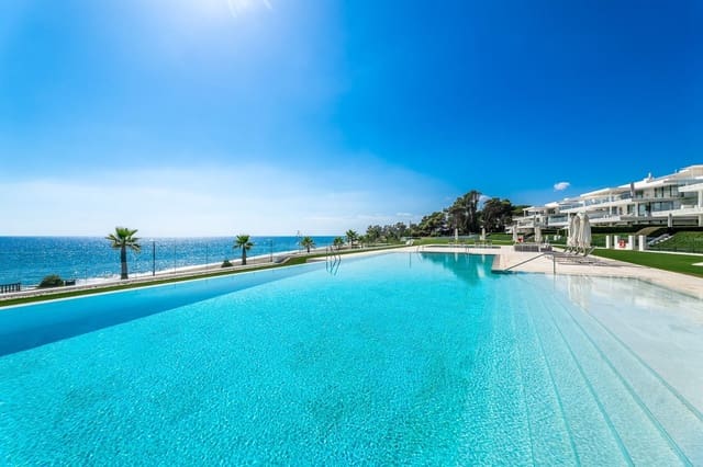 5 soveværelse Lejlighed til salg i New Golden Mile, Estepona med swimmingpool garage - € 6.800.000 (Ref: 9306855)