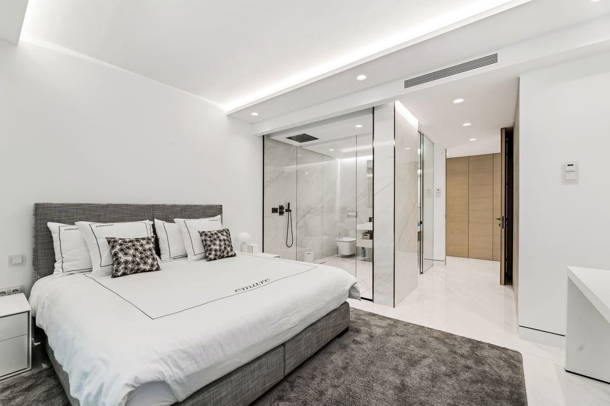 5 soverom Leilighet til salgs i New Golden Mile med svømmebasseng garasje - € 6 800 000 (Ref: 9306855)