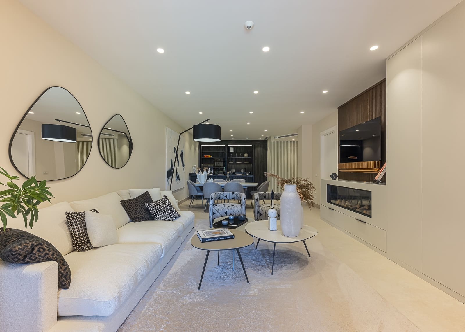 3 sypialnia Apartament na sprzedaż w New Golden Mile z basenem garażem - 1 825 000 € (Ref: 9410209)