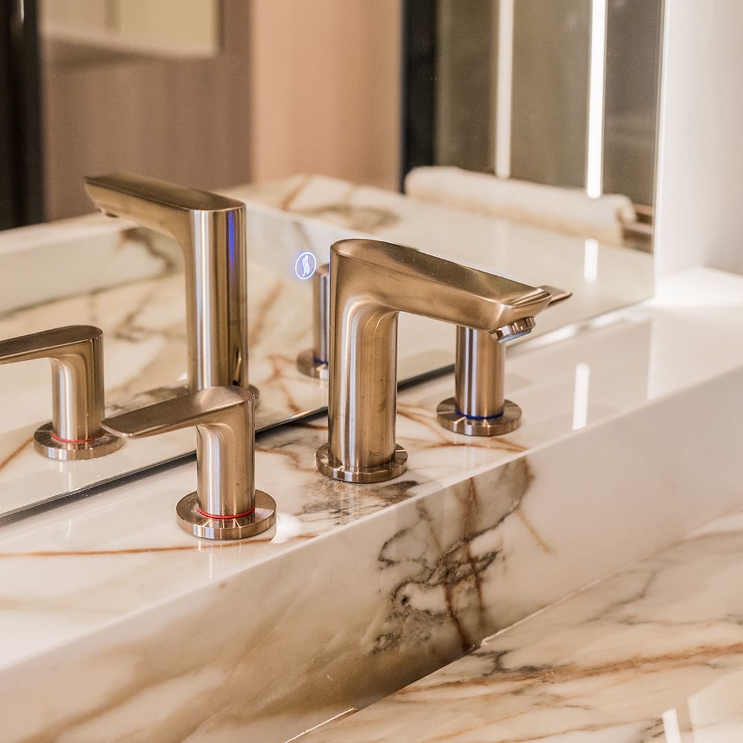 3 camera da letto Appartamento in vendita in New Golden Mile con piscina garage - 2.350.000 € (Rif: 9410222)