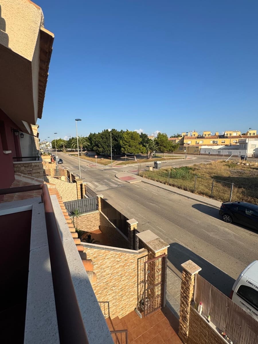 4 bedroom Apartment for sale in Lo Pagan with garage - € 275,900 (Ref: 9301283)