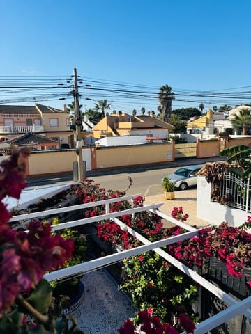 2 bedroom Bungalow for rent in Los Narejos, Los Alcázares - € 725 (Ref: 9308584)