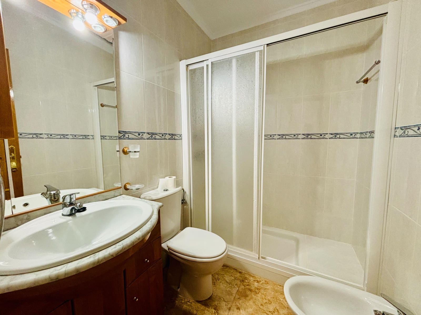 2 bedroom Apartment for rent in Los Alcazares - € 650 (Ref: 9403446)