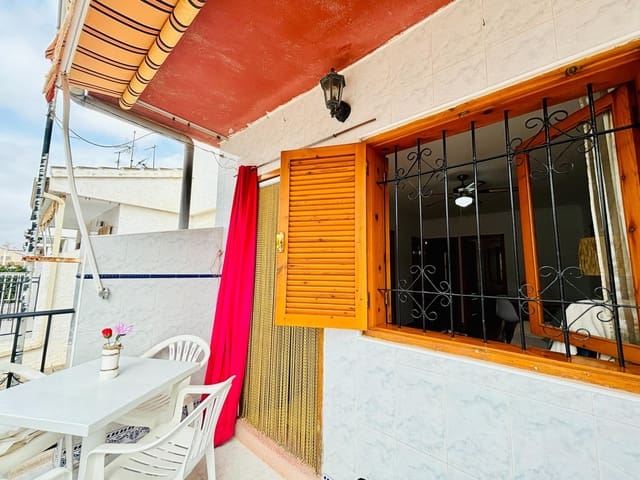 2 bedroom Apartment for rent in Los Alcázares - € 650 (Ref: 9403446)