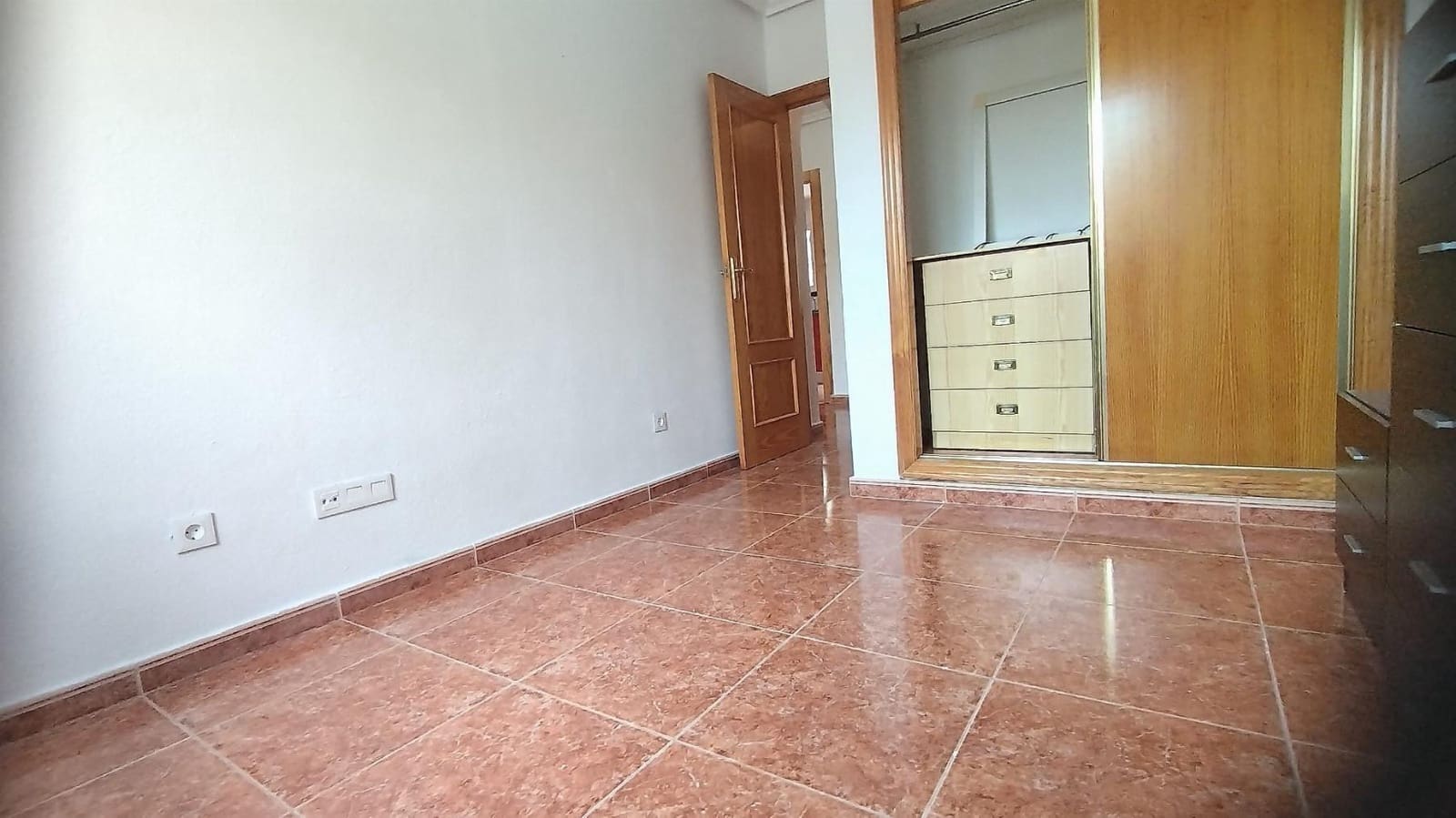 3 makuuhuone Rivitalo myytävänä paikassa Playa Paraiso - 170 000 € (Ref: 9403447)