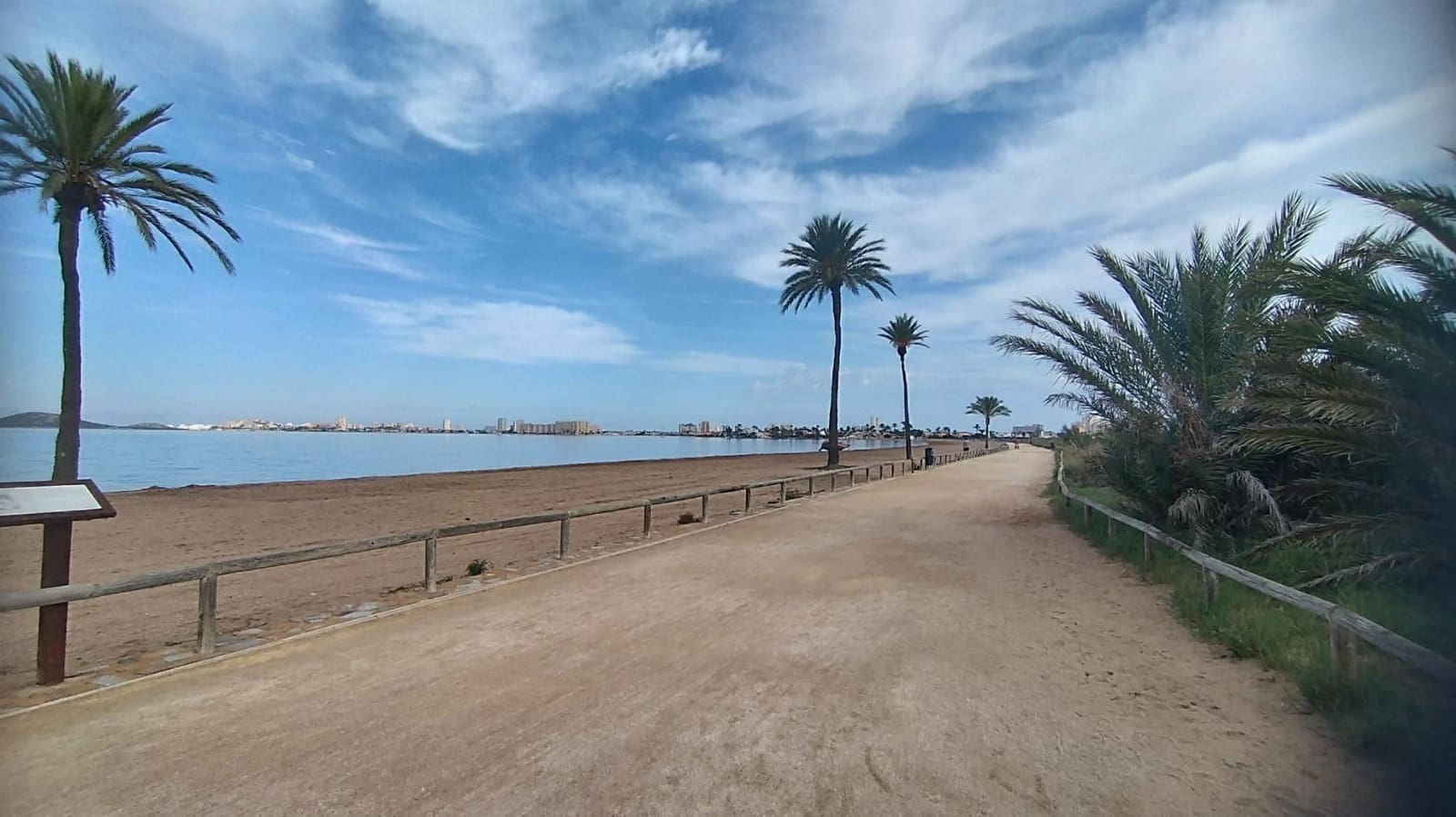 3 makuuhuone Rivitalo myytävänä paikassa Playa Paraiso - 170 000 € (Ref: 9403447)