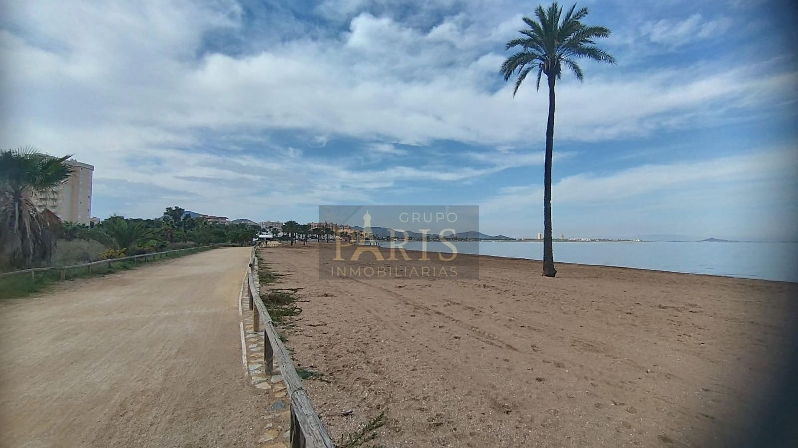 3 makuuhuone Rivitalo myytävänä paikassa Playa Paraiso - 170 000 € (Ref: 9403447)