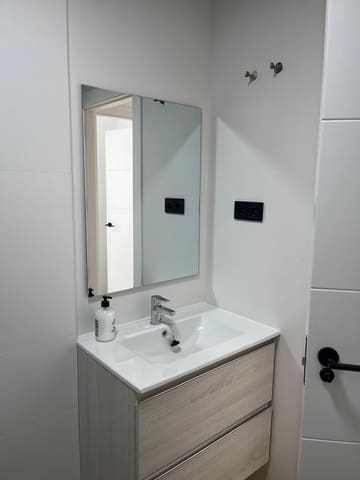 3 Zimmer Villa zu verkaufen in Los Alcázares mit Pool - 357.000 € (Ref: 9476125)