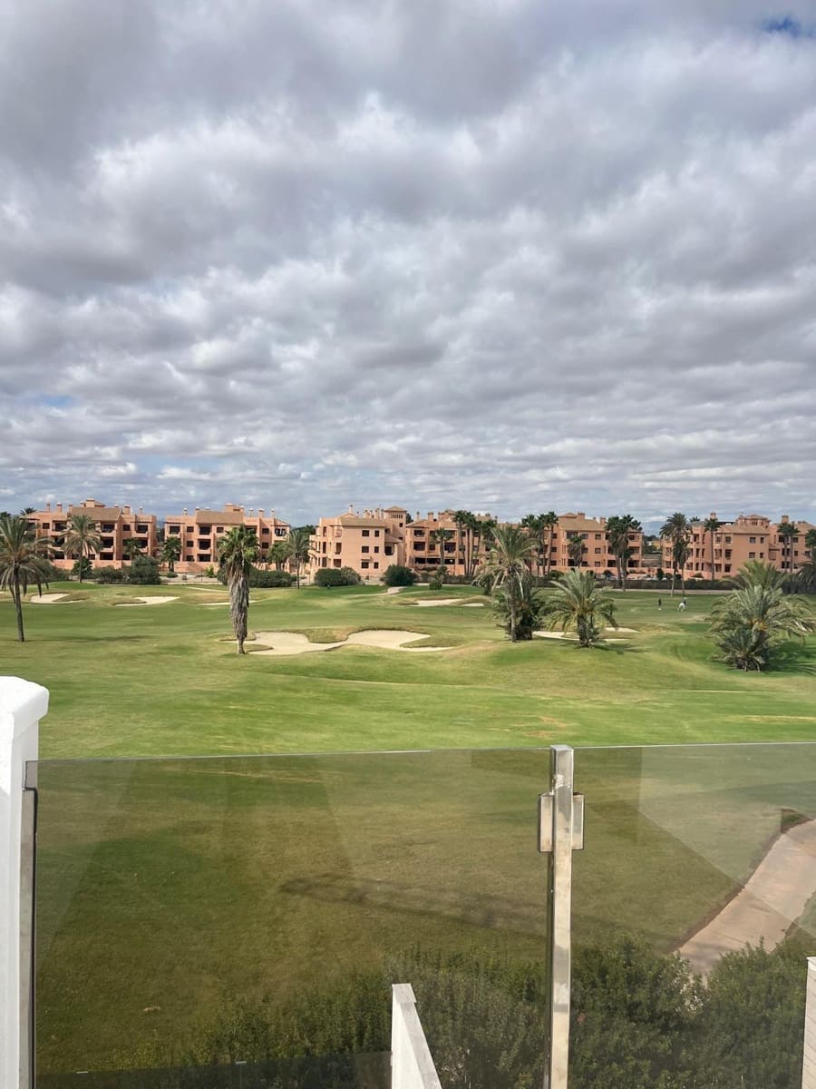 3 Zimmer Villa zu verkaufen in Los Alcazares mit Pool - 357.000 € (Ref: 9476125)