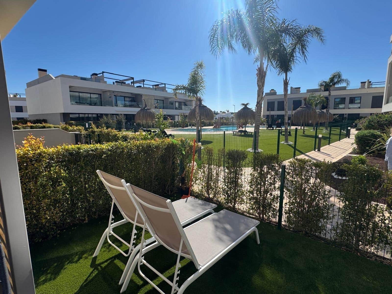 4 sovrum Bungalow till salu i Los Alcazares med pool - 359 900 € (Ref: 9627607)