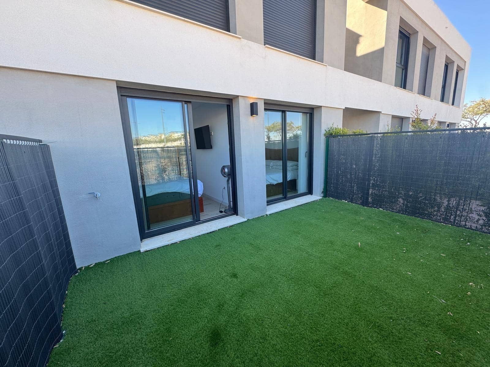 4 sovrum Bungalow till salu i Los Alcazares med pool - 359 900 € (Ref: 9627607)