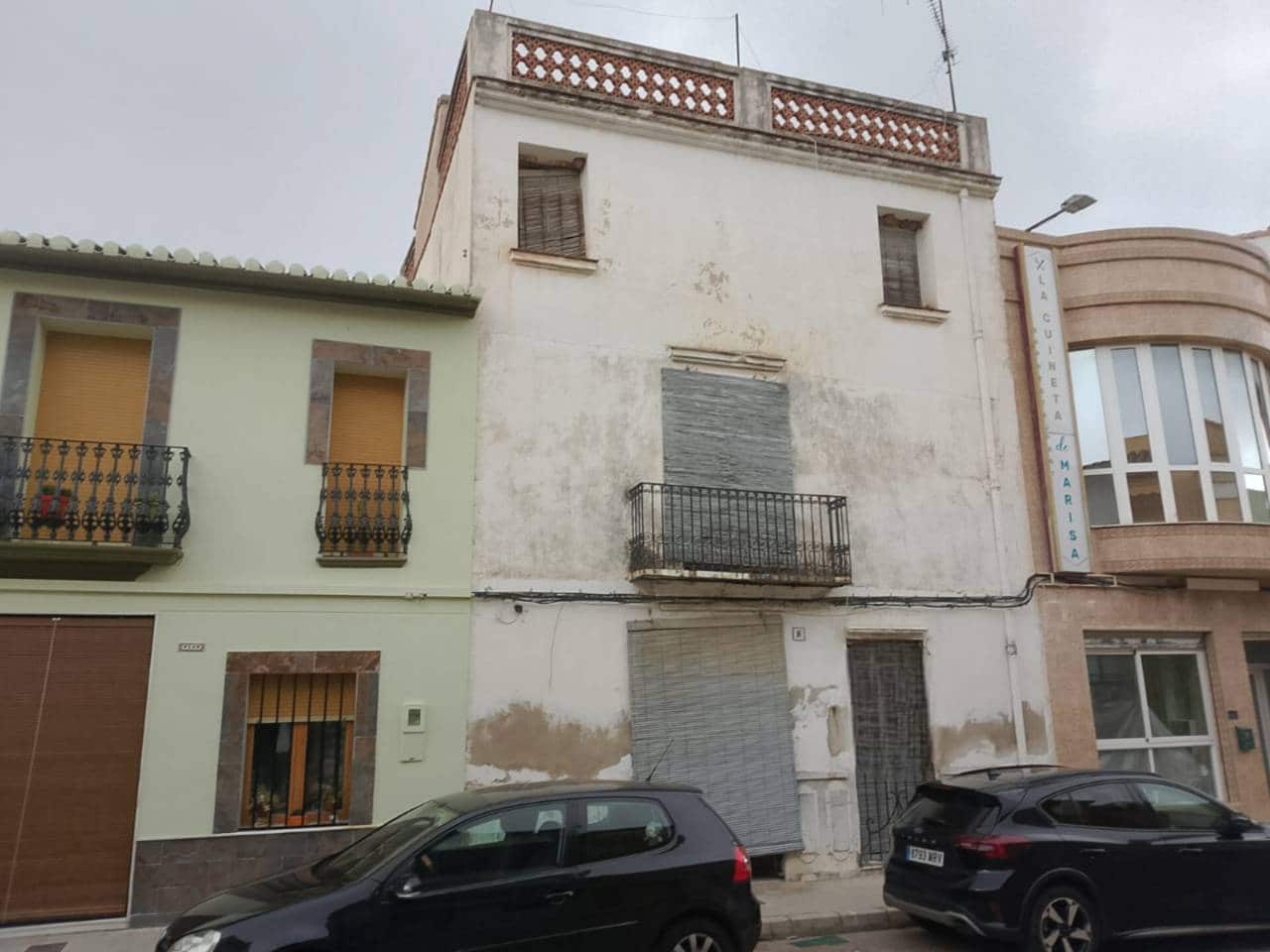 6 soverom Hus til salgs i Potries - € 82 000 (Ref: 9398830)