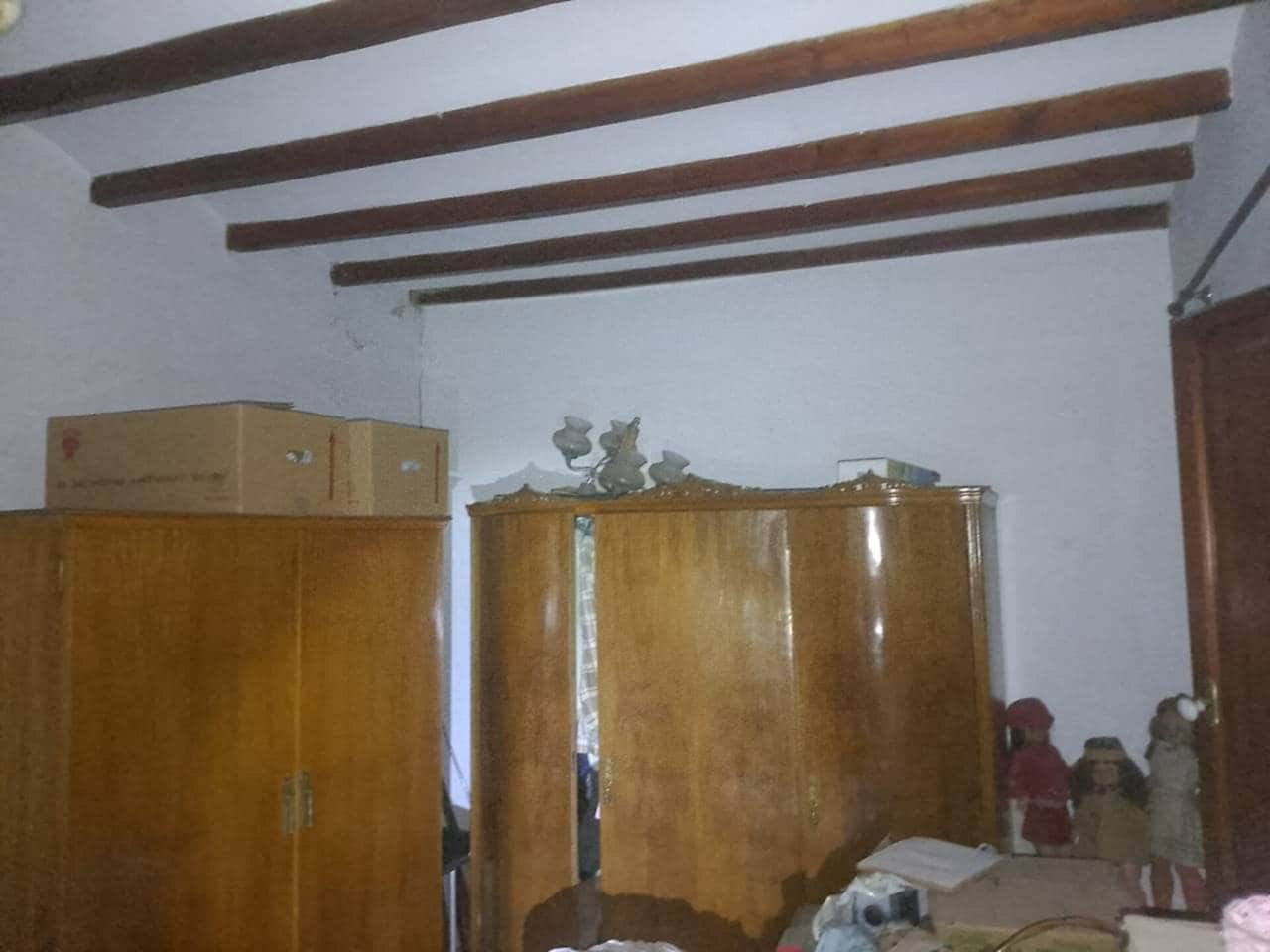 6 soverom Hus til salgs i Potries - € 82 000 (Ref: 9398830)