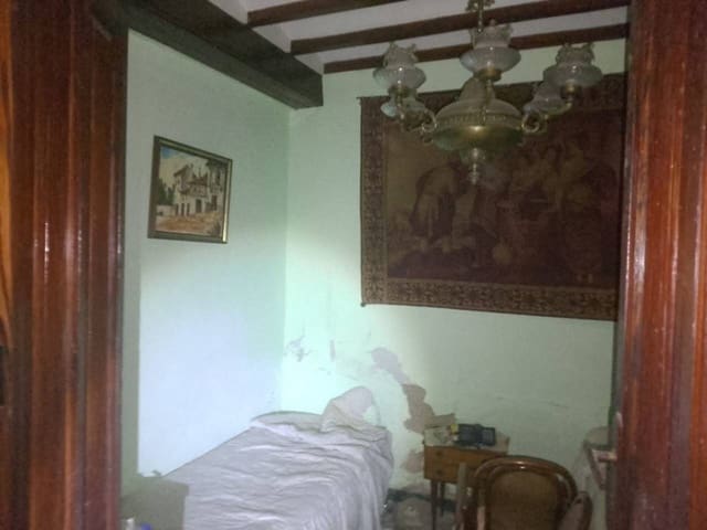 6 sypialnia Dom na sprzedaż w Potríes - 82 000 € (Ref: 9398830)