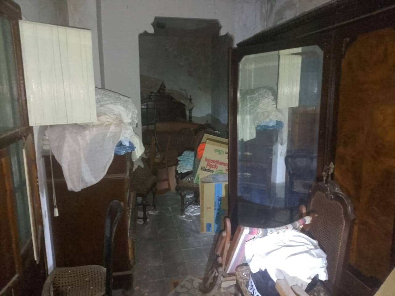 6 soverom Hus til salgs i Potries - € 82 000 (Ref: 9398830)