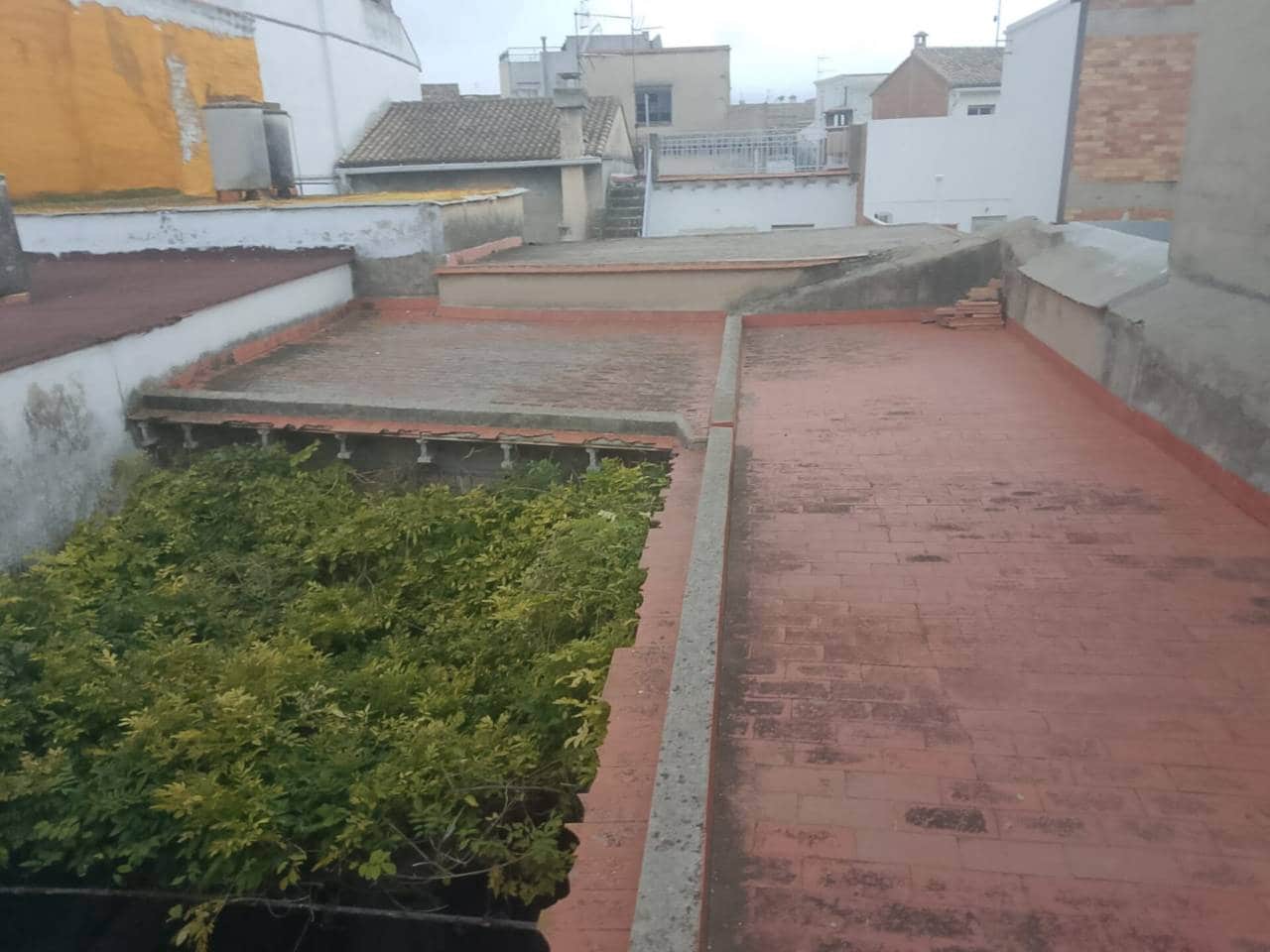 6 soverom Hus til salgs i Potries - € 82 000 (Ref: 9398830)