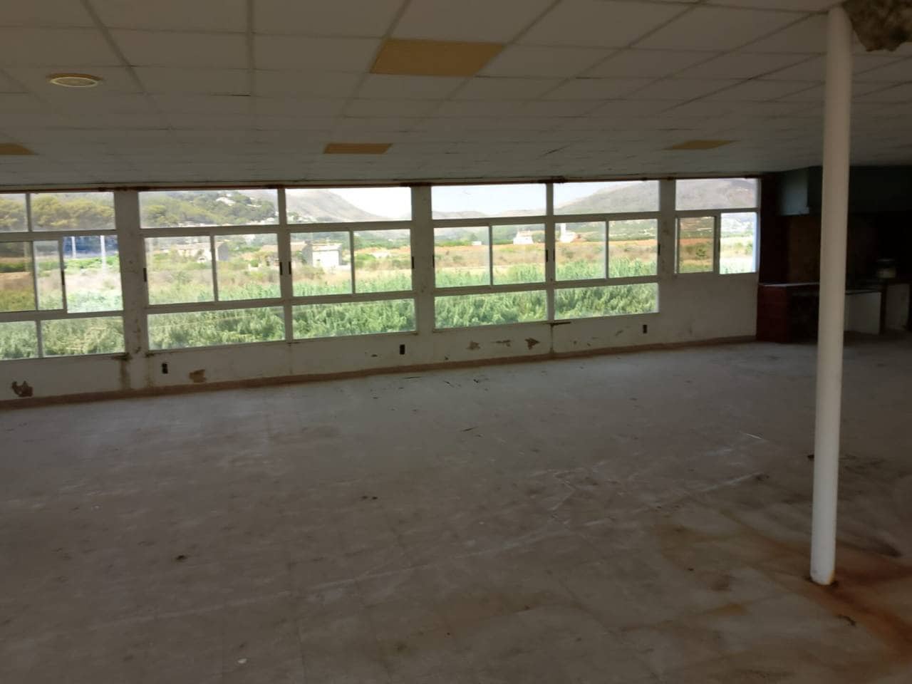 5 Zimmer Gewerbe zu verkaufen in Villalonga mit Garage - 113.000 € (Ref: 9398832)