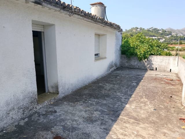 5 bedroom Commercial for sale in Villalonga with garage - € 113,000 (Ref: 9398832)