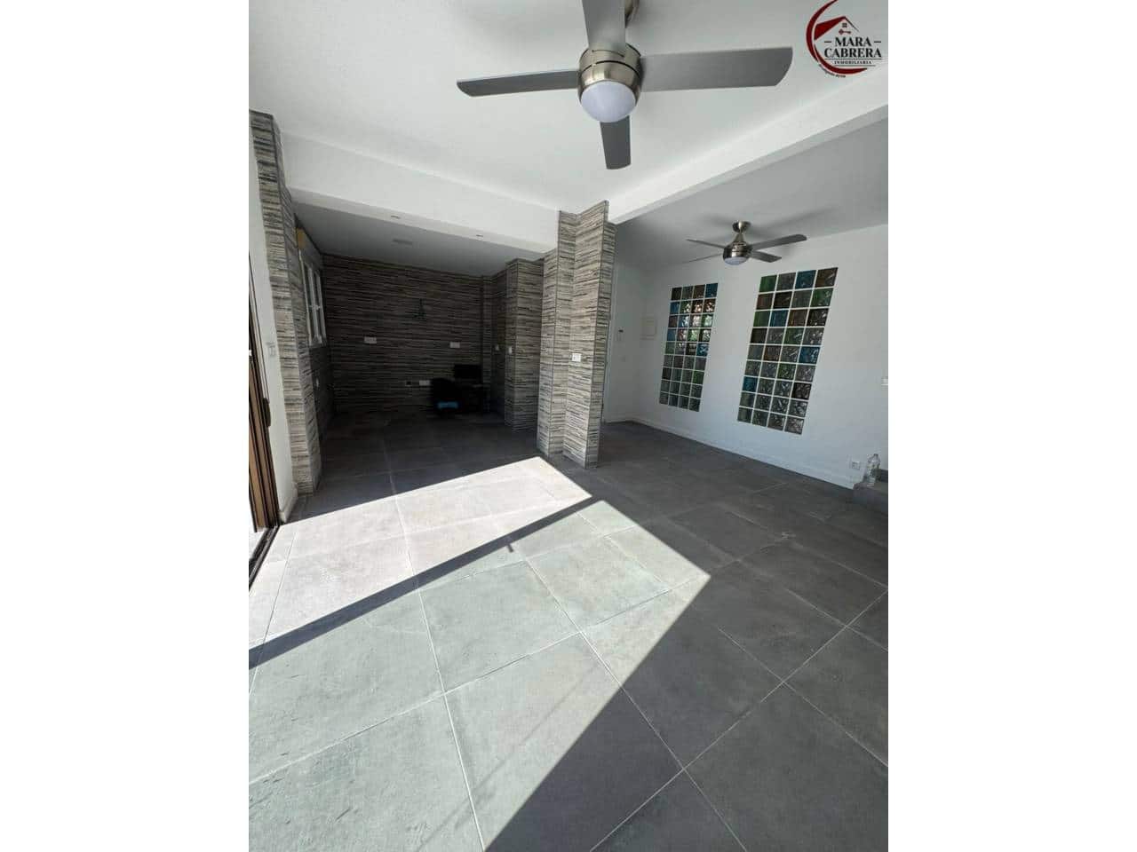 5 bedroom Villa for sale in Gandia - € 325,000 (Ref: 9398833)