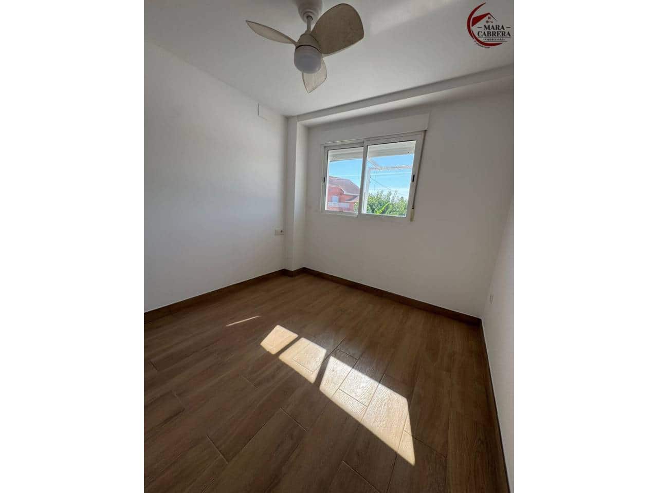 5 bedroom Villa for sale in Gandia - € 325,000 (Ref: 9398833)