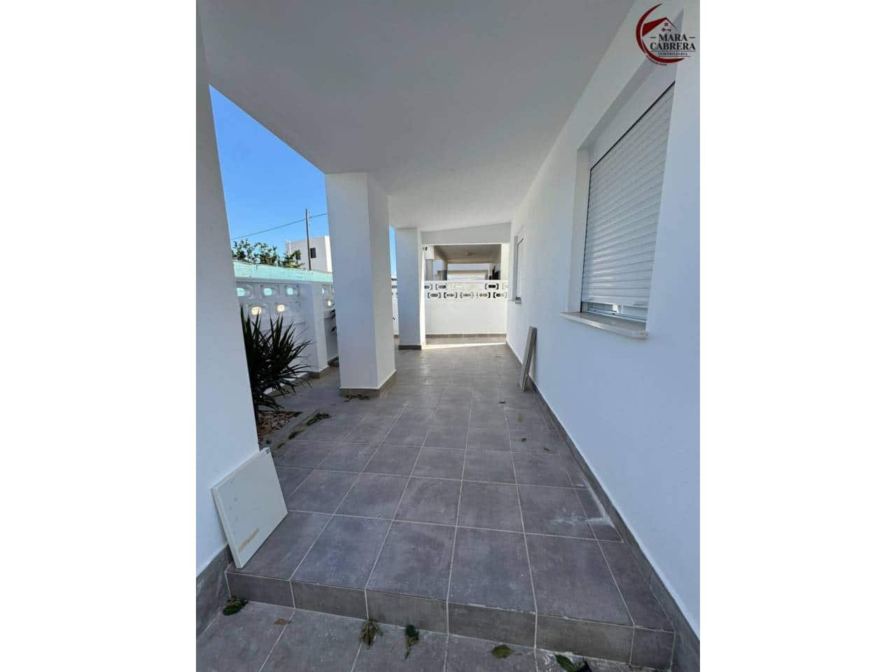 5 bedroom Villa for sale in Gandia - € 325,000 (Ref: 9398833)