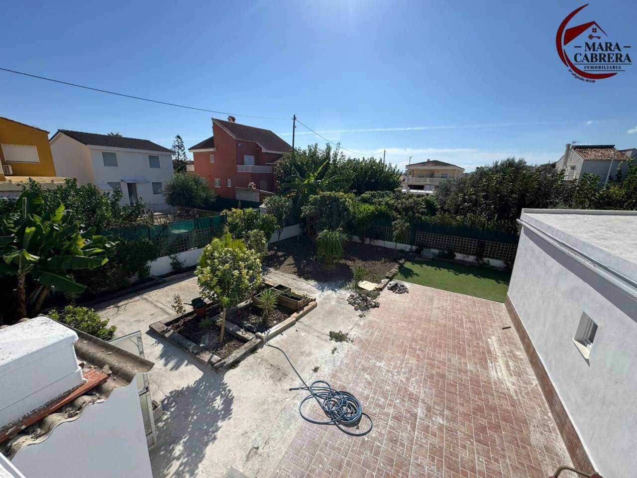 5 bedroom Villa for sale in Gandia - € 325,000 (Ref: 9398833)