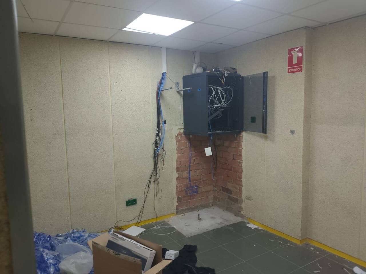 3 soveværelse Erhverv til leje i Gandia - € 830 (Ref: 9398836)