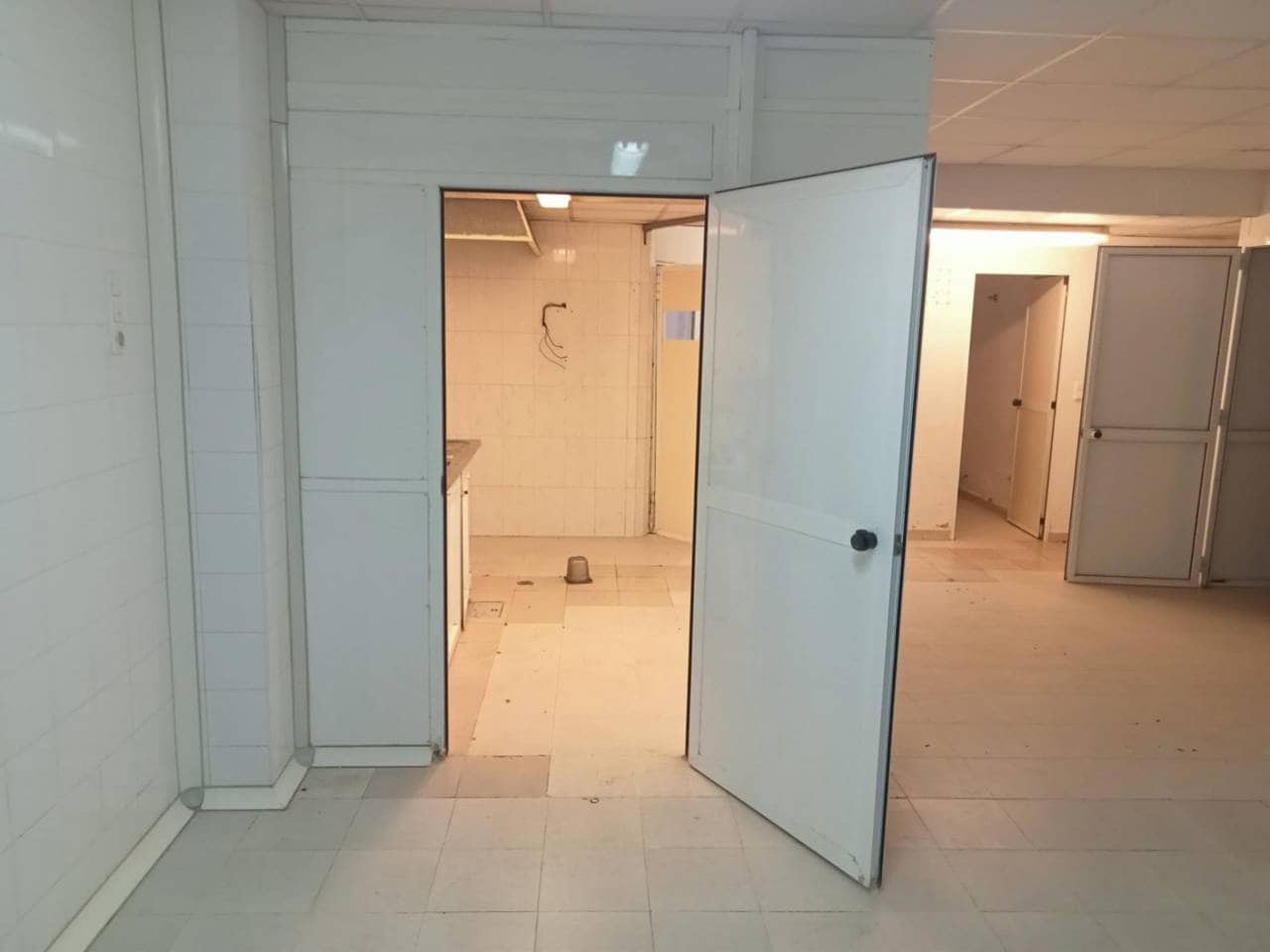 Erhverv til leje i Gandia - € 650 (Ref: 9398838)